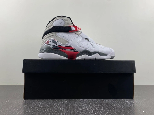 Bunny (2013) Air 305381-103 Retro Bugs Jordan 8 0721